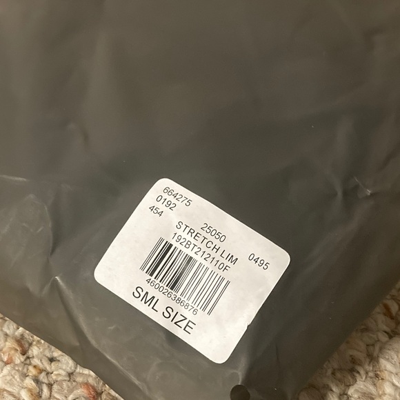 Fear of God Essentials black Hoodie 100% authentic - Picture 10 of 10